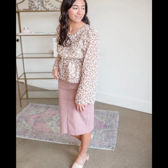 INHERIT CLOTHING CO. | Remi Mauve Denim Stretch Skirt Sz 10 - Picture 3 of 9